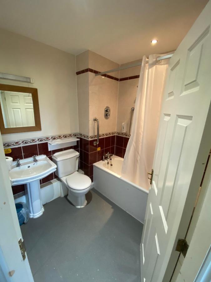 Ibis Budget Bromsgrove Dış mekan fotoğraf