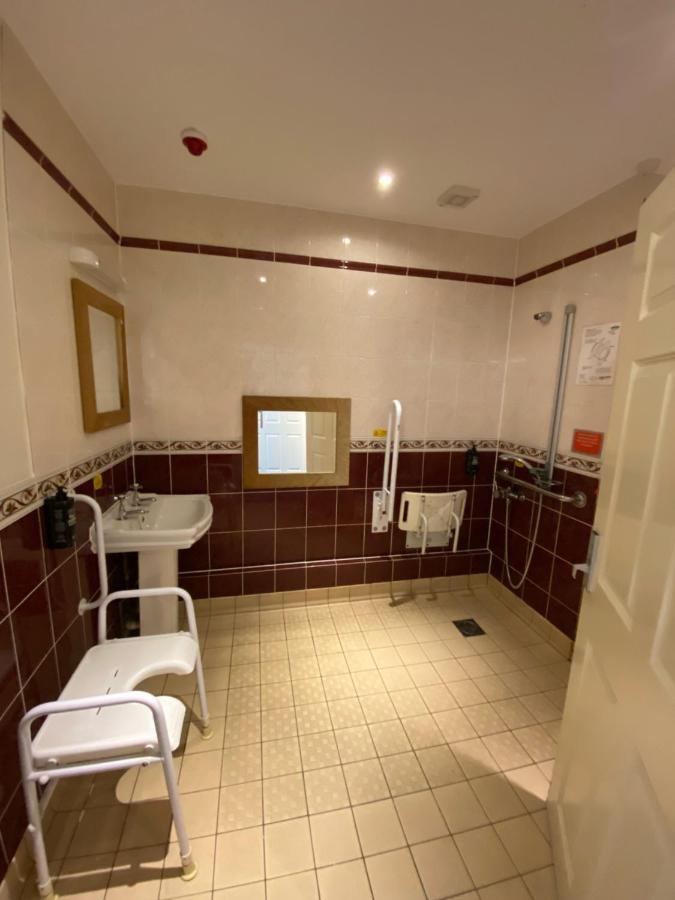 Ibis Budget Bromsgrove Dış mekan fotoğraf