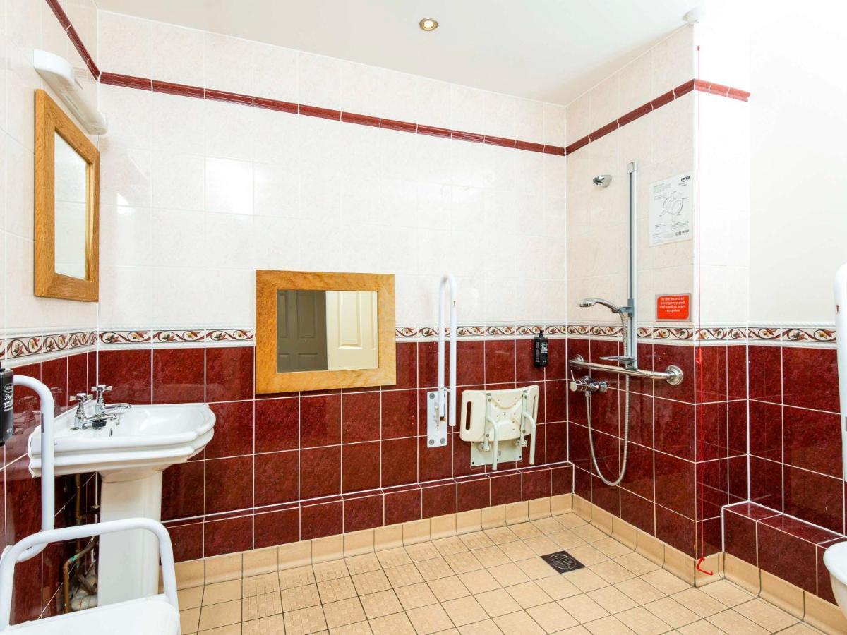 Ibis Budget Bromsgrove Dış mekan fotoğraf
